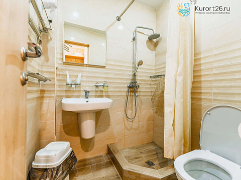  Санаторий &laquo;им. Димитрова&raquo; Кисловодск. Двухместный номер  &laquo;Комфорт&raquo;